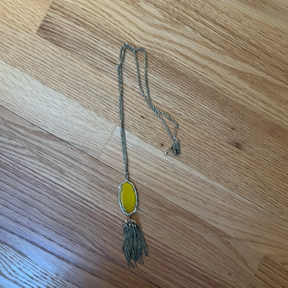 Kendra Scott Necklace